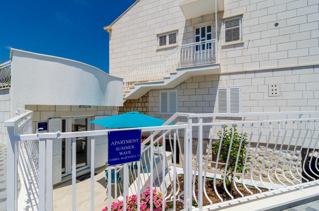 Summer Wave Apartment *